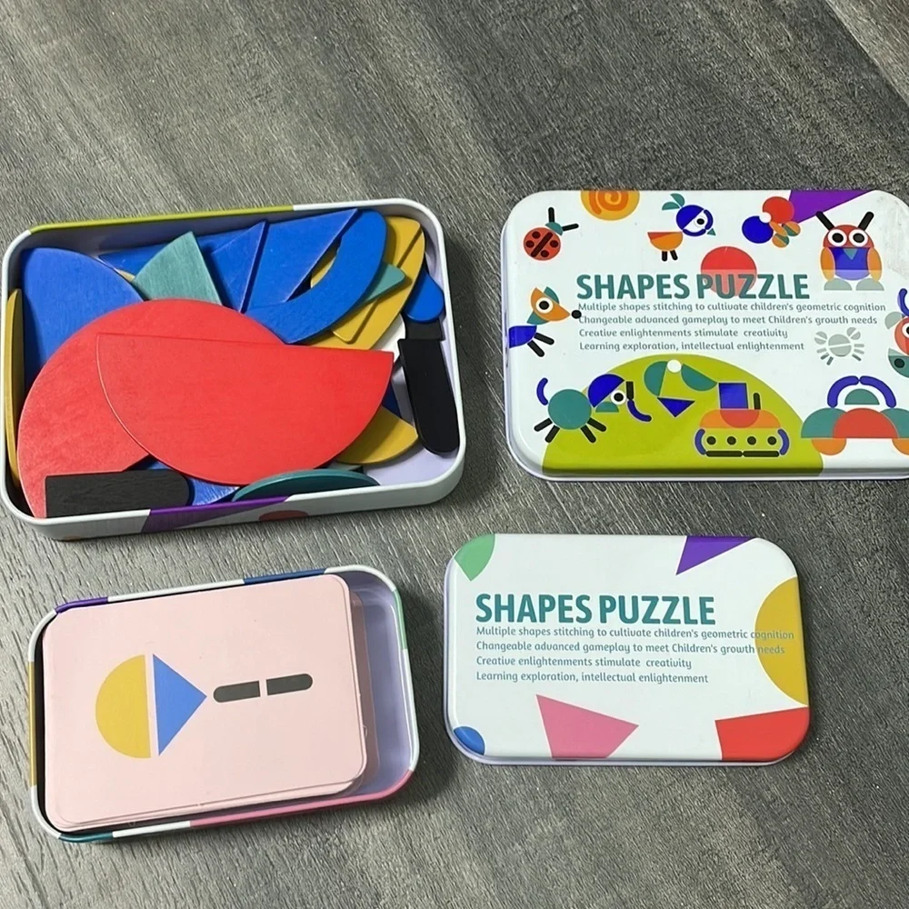 Shape puzzle with cards